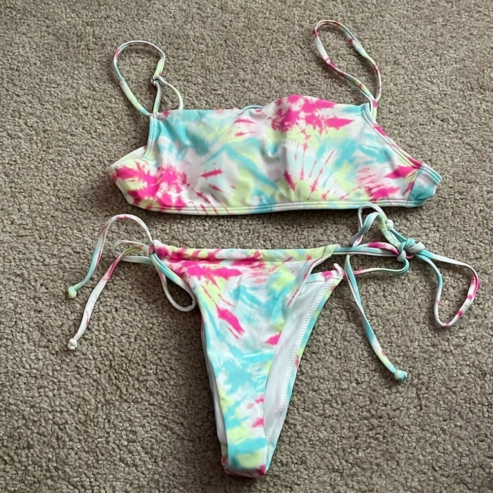 “Full Tilt- String thong Bikini size small”